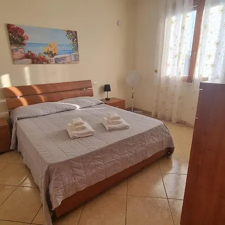 Pascoli - Apartman *